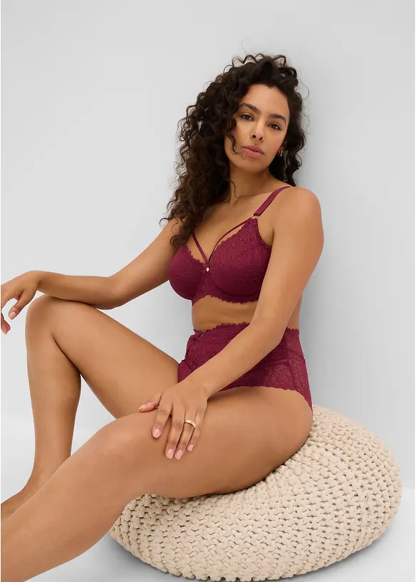 Highwaist panty av delikat blonde, bonprix