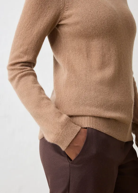 Genser i myk kasjmirmiks med Good Cashmere Standard&reg; og rullekrage, bonprix