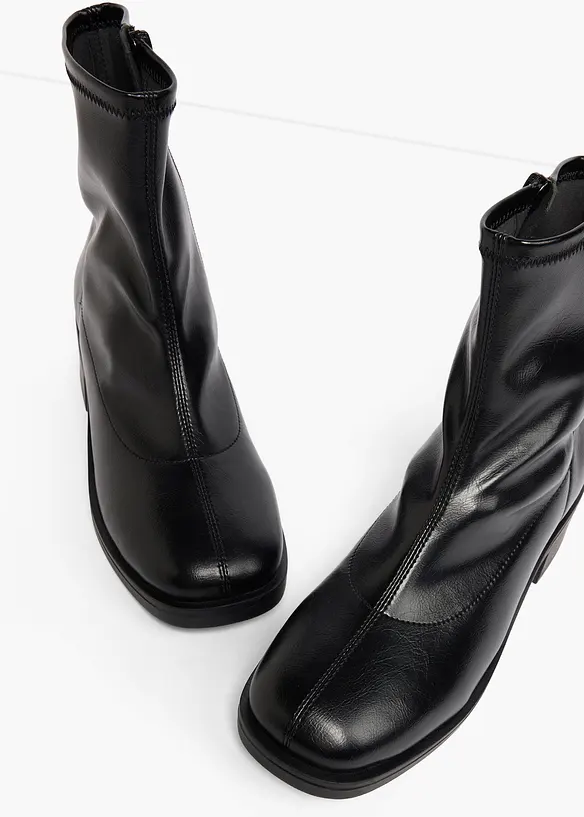 Boots med fleksibelt skaft, bonprix