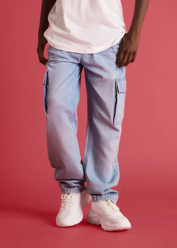 Loose Fit slip on-jeans med cargolommer, Straight, bonprix