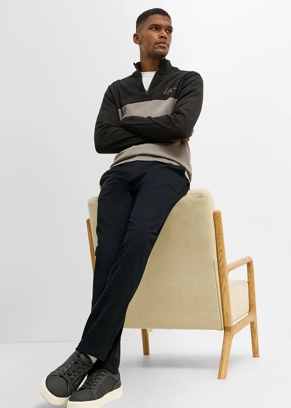 Classic fit chinos med stretch og vide ben, straight, bonprix