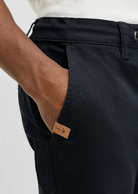 Classic fit chinos med stretch og vide ben, straight, bonprix