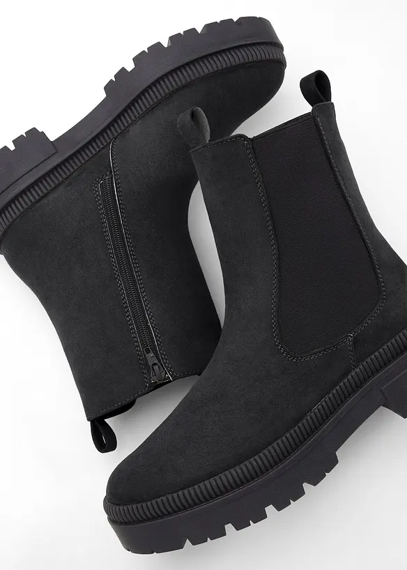 Chelsea-boots med profilert s&aring;le, bonprix