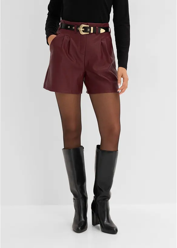 Shorts i imitert skinn med belte, bonprix