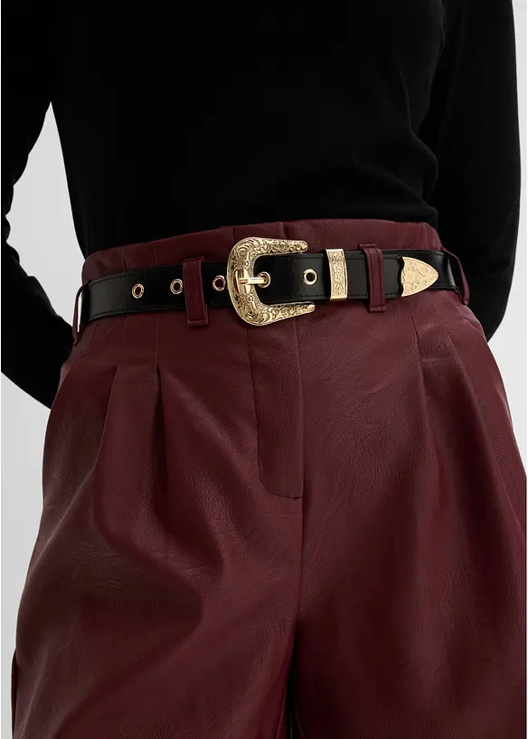 Shorts i imitert skinn med belte, bonprix