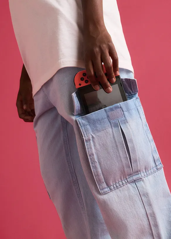 Loose Fit slip on-jeans med cargolommer, Straight, bonprix