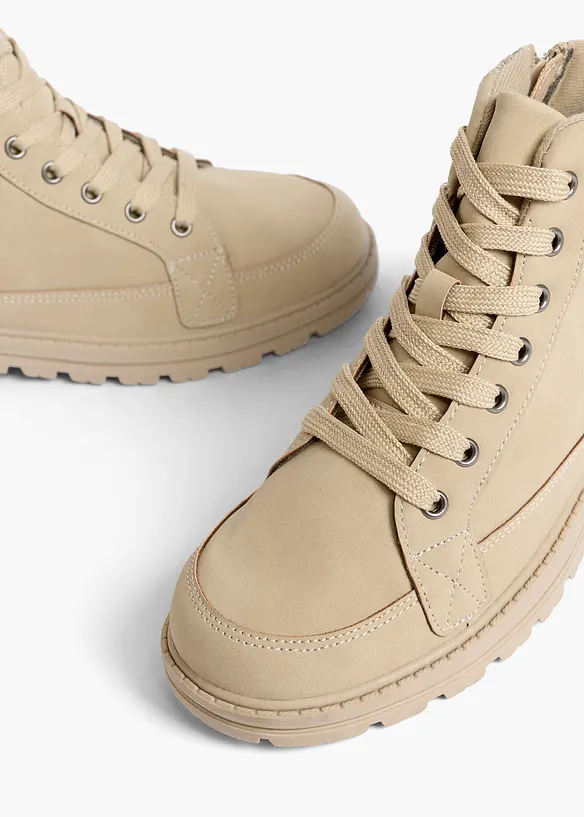 Sn&oslash;reboots med profilert s&aring;le, bonprix