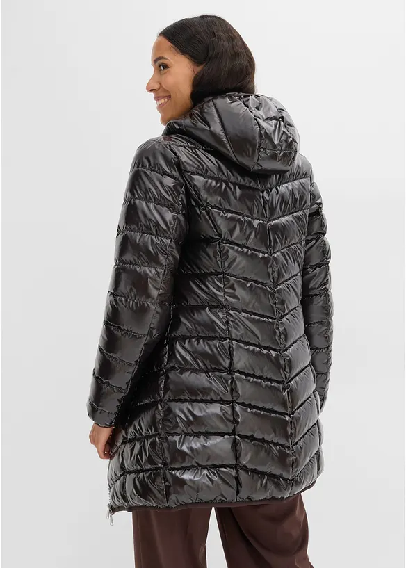 Vattert jakke i metallic-look, bonprix