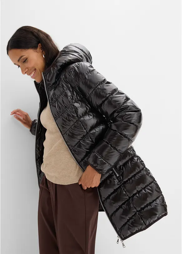 Vattert jakke i metallic-look, bonprix