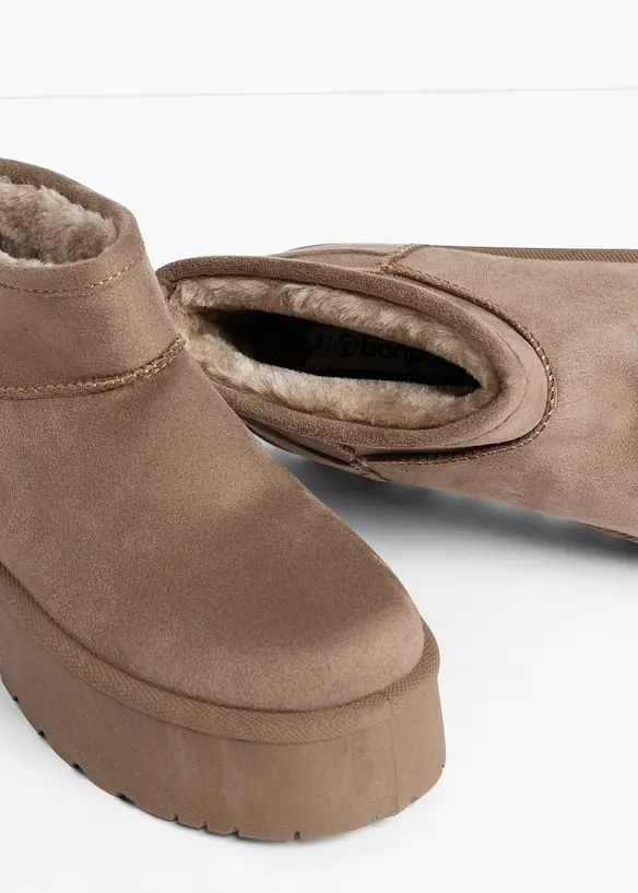 F&ocirc;rede plat&aring;boots, bonprix