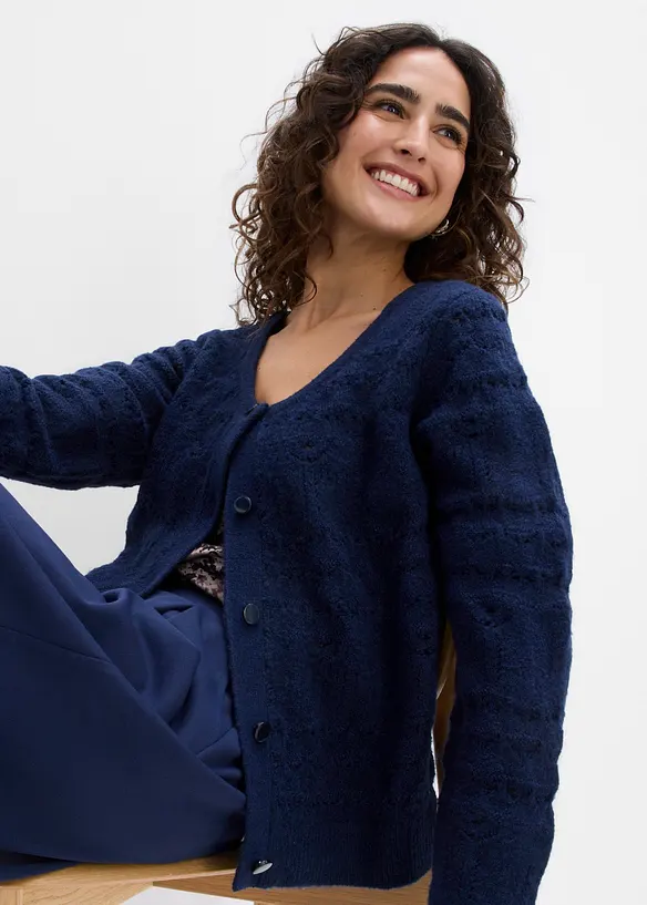 Cardigan med hullm&oslash;nster, bonprix