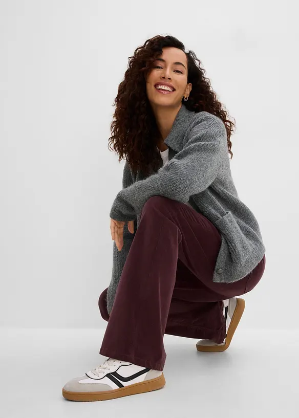 Bootcut-kordfl&oslash;yelsbukse av bomullsmiks, bonprix