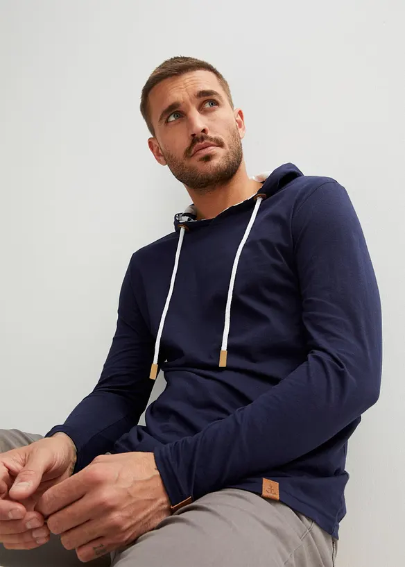 Langermet shirt med hette, av &oslash;kologisk bomull, bonprix