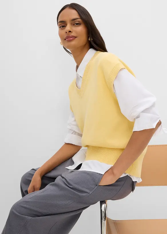 Strikkevest i 100% &oslash;kologisk bomull, bonprix
