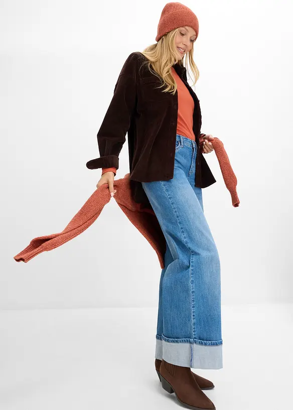 Wide leg jeans med oppbrett, bonprix