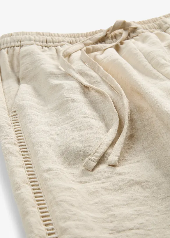 Pull on-bermudashorts i viskoseblanding, bonprix