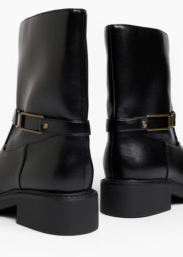 Boots med spenne, bonprix