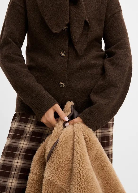 Cardigan med p&aring;satt skjerf, bonprix