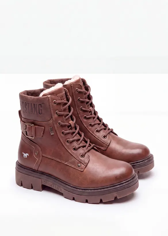 Sn&oslash;reboots fra Mustang, Mustang
