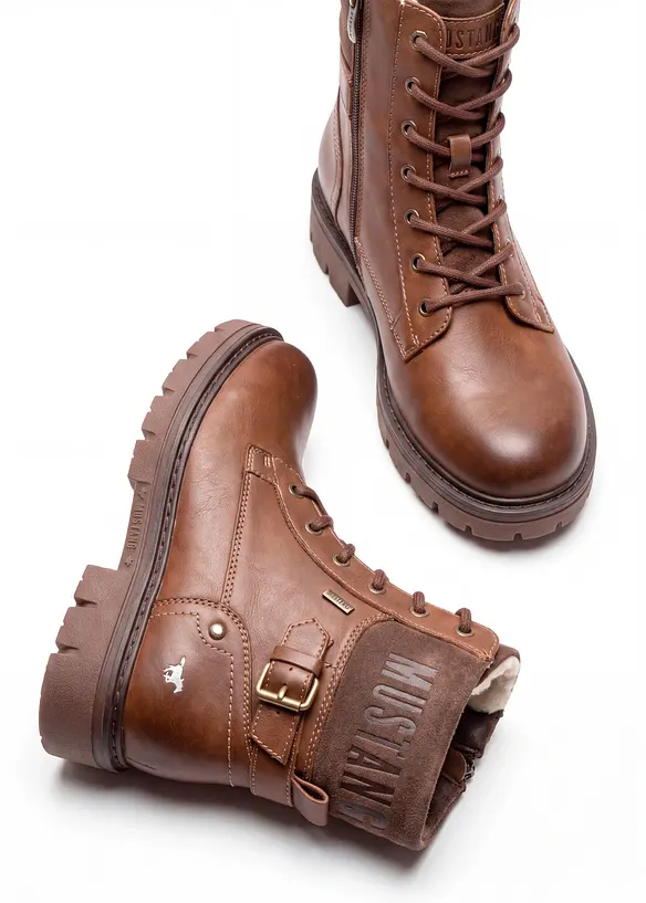 Sn&oslash;reboots fra Mustang, Mustang