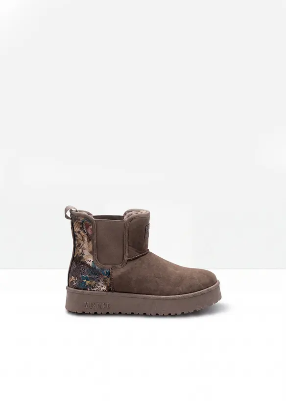 Sn&oslash;reboots fra Mustang, Mustang