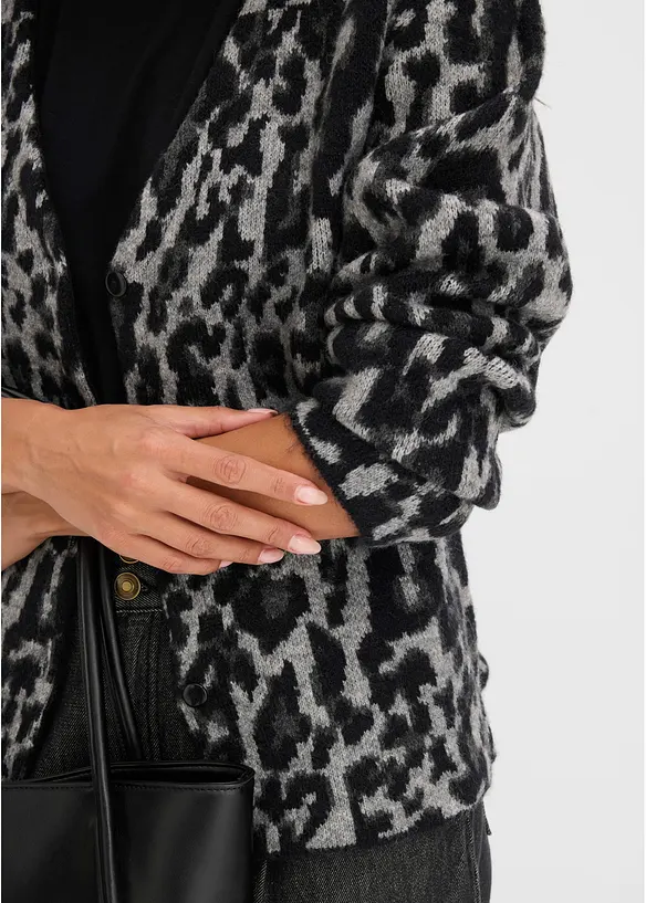 Cardigan med V-hals, bonprix