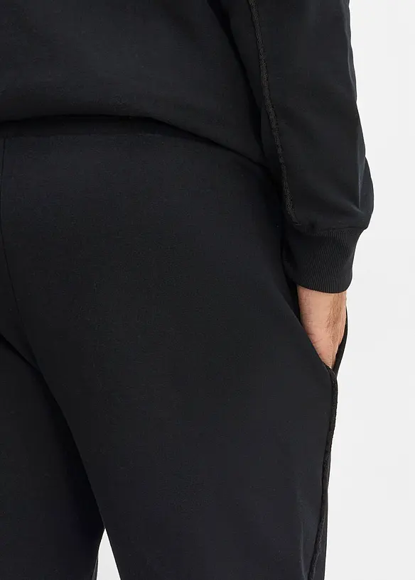 Joggebukse i 100% bomull med detaljer i kontrastfarge, bonprix