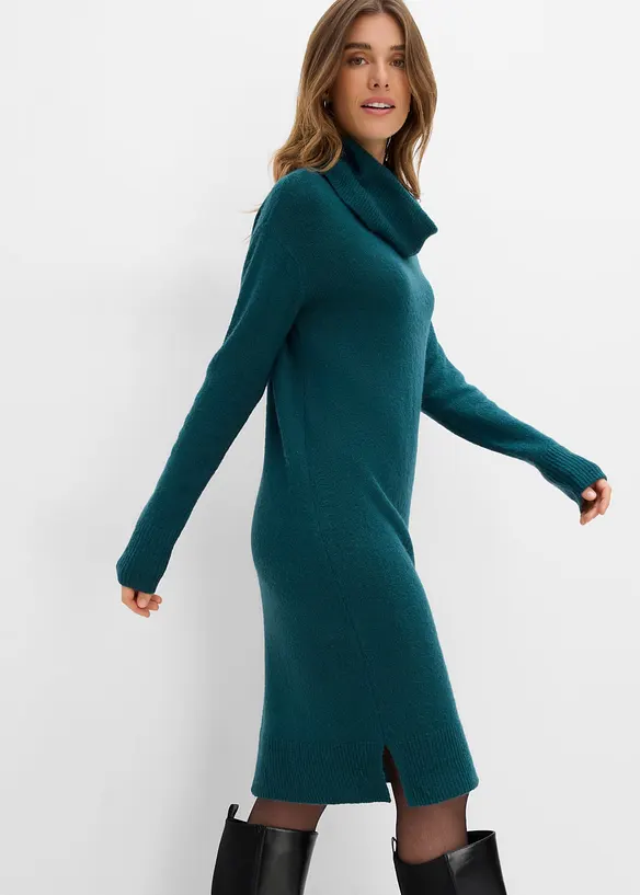 Oversized strikkekjole med rullekrage, bonprix