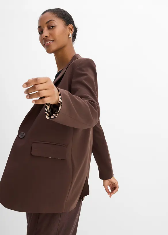 Lang blazer i lett viskoseblanding, bonprix