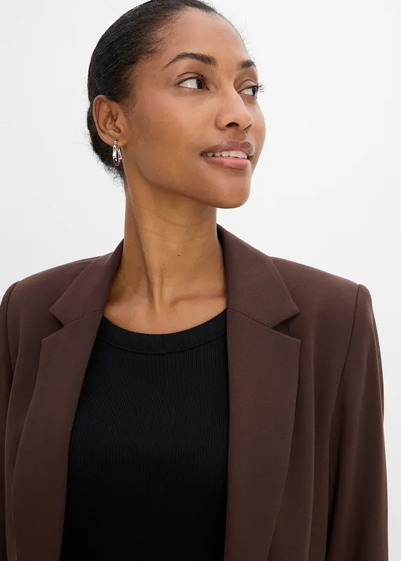 Lang blazer i lett viskoseblanding, bonprix