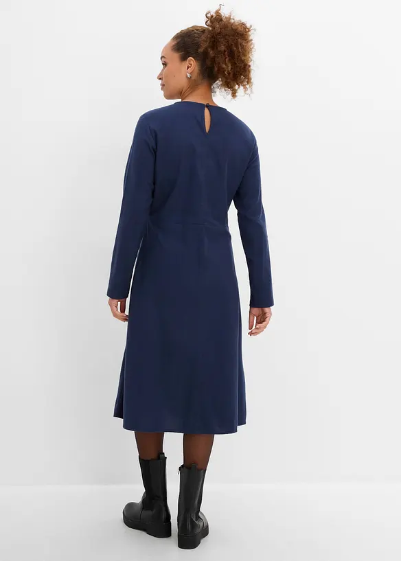 Lett flanellkjole av 100% bomull, bonprix