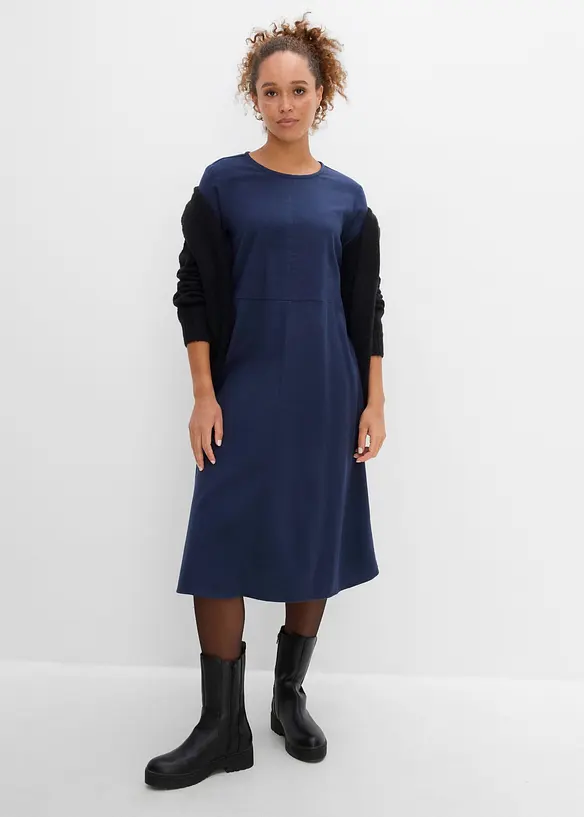 Lett flanellkjole av 100% bomull, bonprix
