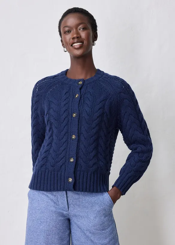 Kabelstrikket cardigan med fin merinoull, bonprix