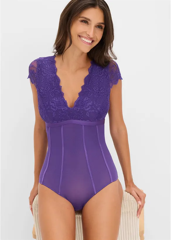 Body med myke blonder, bonprix