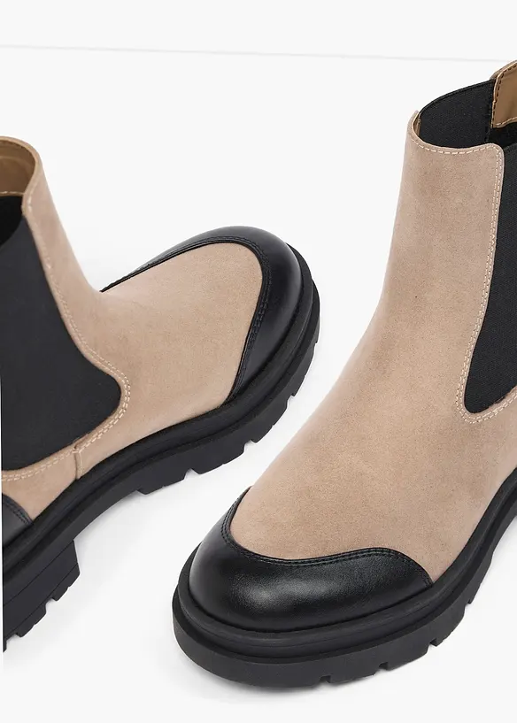 Chelseaboots med grov s&aring;le, bonprix