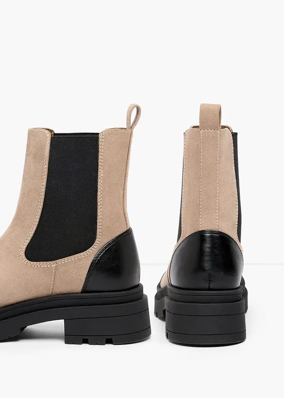 Chelseaboots med grov s&aring;le, bonprix