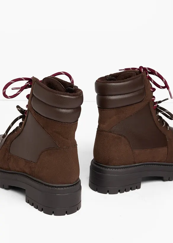 Sn&oslash;reboots med ulike lisser, bonprix
