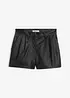 Kort shorts i imitert skinn, bonprix
