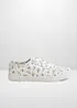Sneakers av bomullskanvas, bonprix