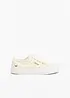 Sneakers med dyriske detaljer fra Mustang, Mustang
