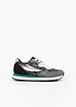Sneakers med meshinnfelling fra Fila, FILA