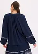 Oversized bluse med broderi, bonprix